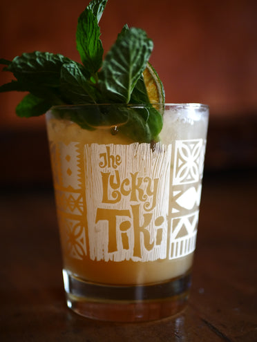 Lucky Tiki – 1933 Group